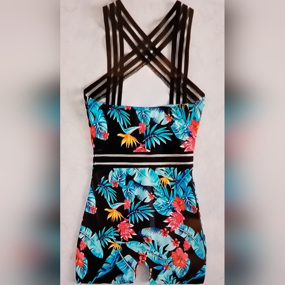 NWOT FLORAL ATHLETIC ONE Piece STRETCH SWIMSUIT CONTRAST MESH BATHING SUIT - Picture 4 of 13